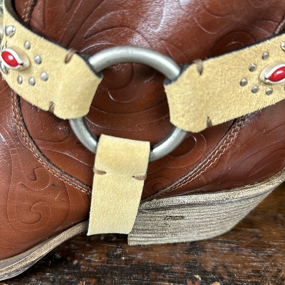 Studded adjustable removable boot belts. New from Sundance. - Picture 6 of 8
